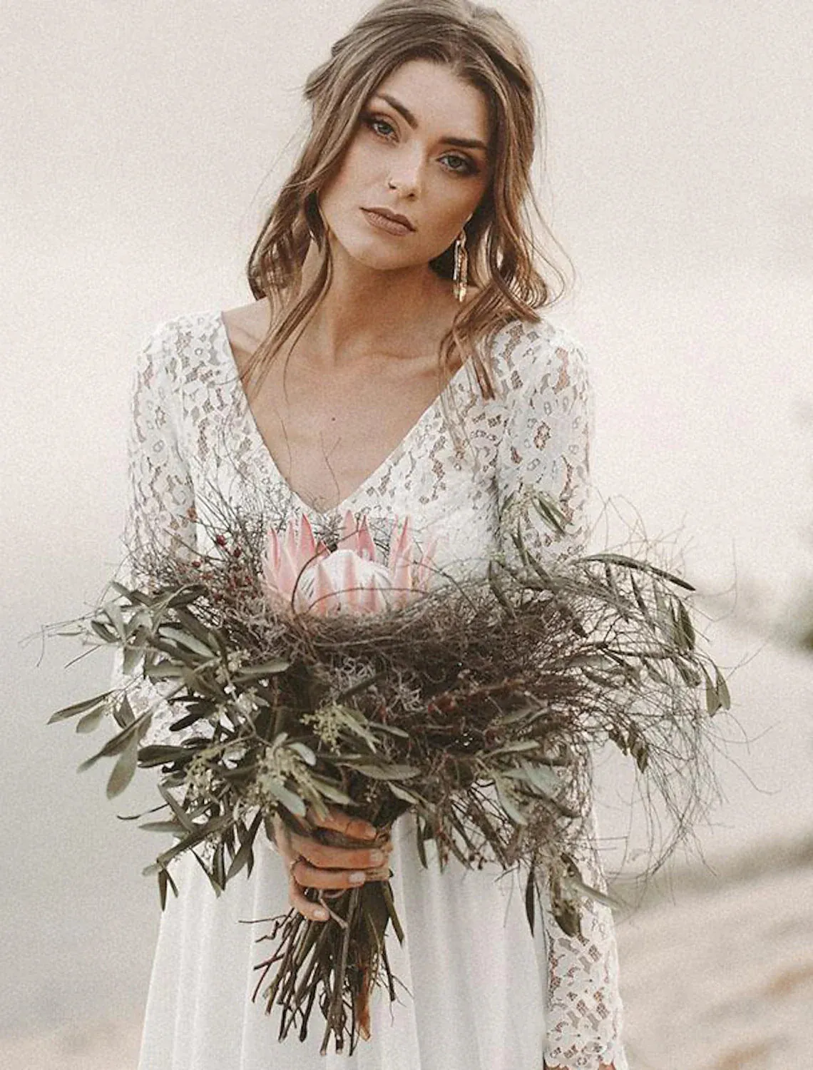 Beach Boho Wedding Dresses A-Line V Neck Long Sleeve Sweep / Brush Train Chiffon Bridal Gowns Summer Wedding Party