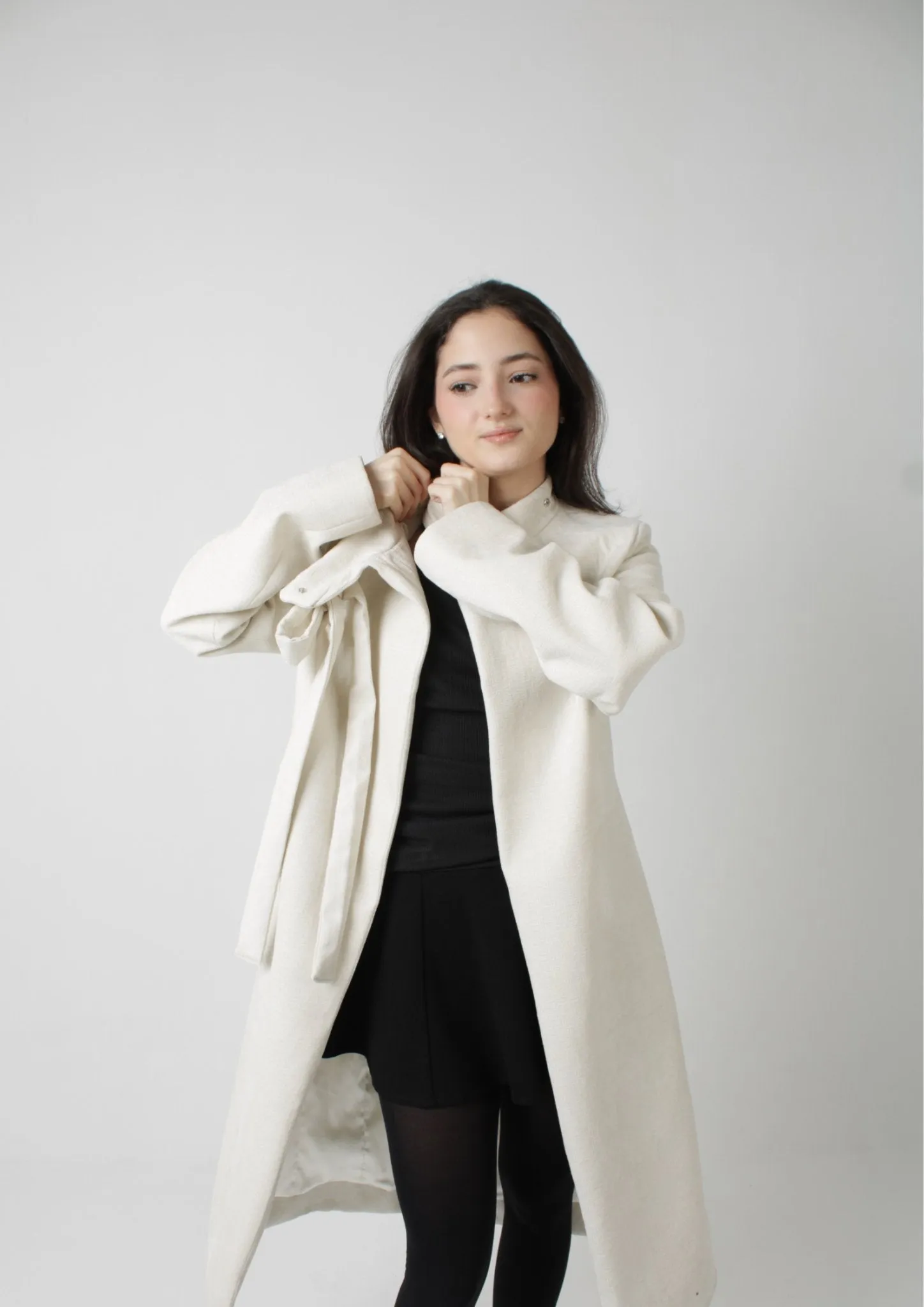 Classic Long-Sleeve Coat with Bow Accent Sewing Pattern [Giselle]