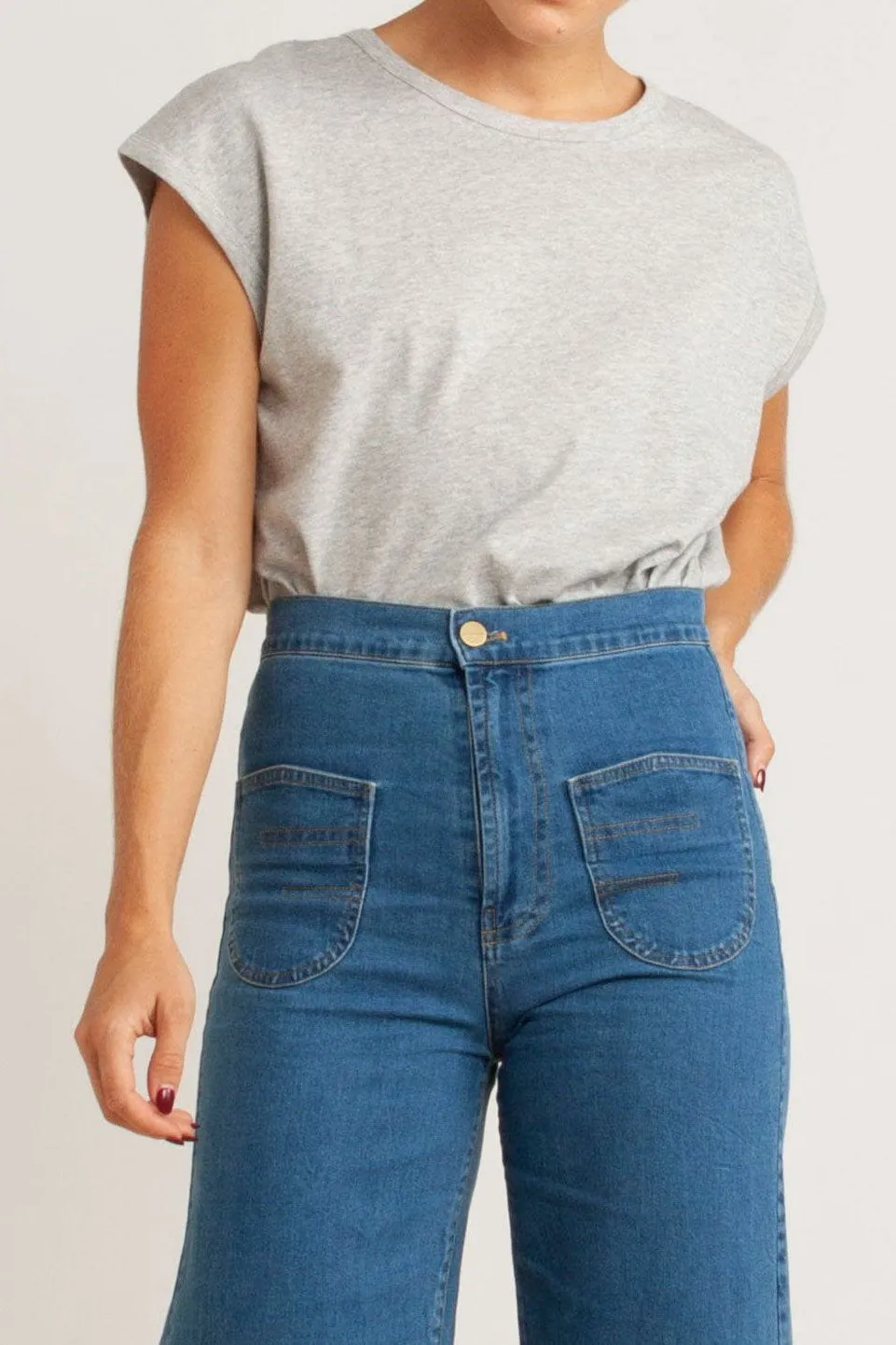 Sawyer Basic Cotton-Linen T-Shirt